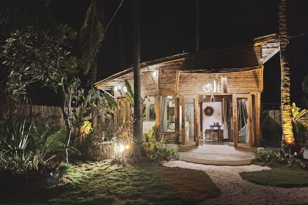 The Bamboo Houses - Tropical Garden & Empty Beach General Luna  Ngoại thất bức ảnh