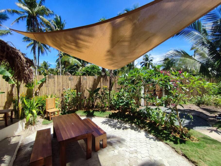 The Bamboo Houses - Tropical Garden & Empty Beach General Luna  Ngoại thất bức ảnh