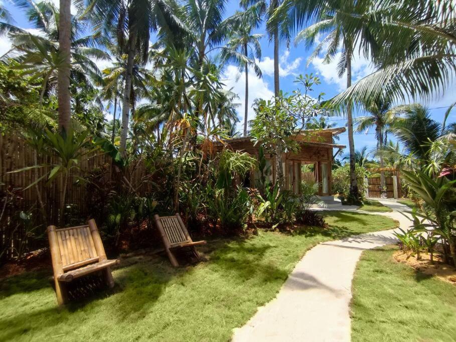 The Bamboo Houses - Tropical Garden & Empty Beach General Luna  Ngoại thất bức ảnh